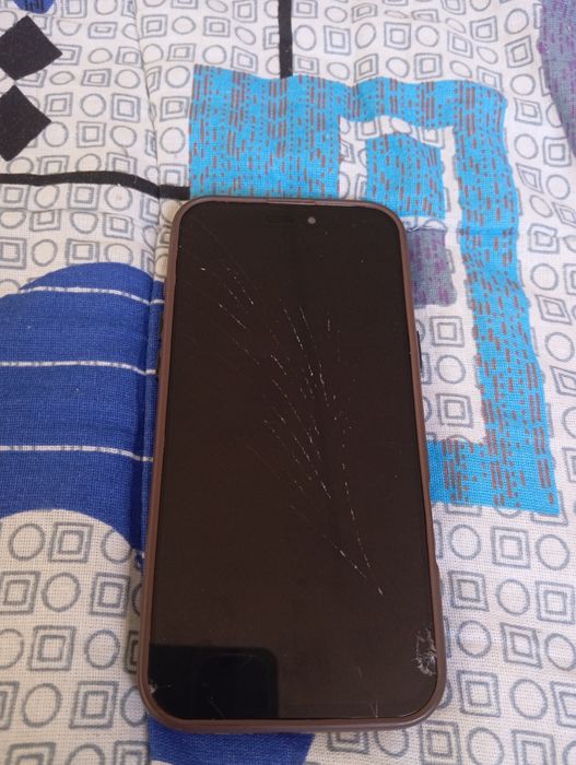 Айфон 16про про мах китайский