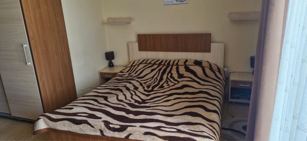 Inchiriez apartament