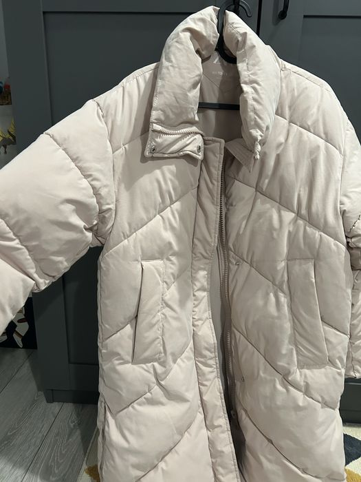 Geaca Zara roz prafuit S