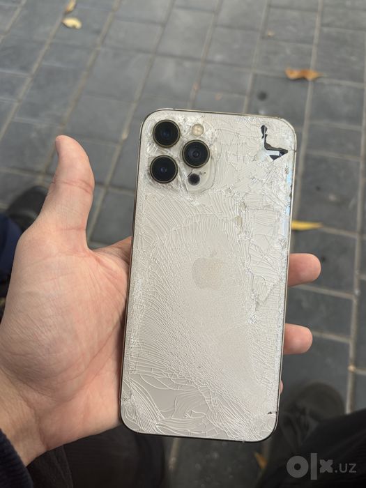 Iphone 12 pro max 128 gb.