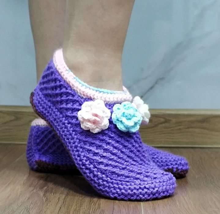 Вязаные следочки.