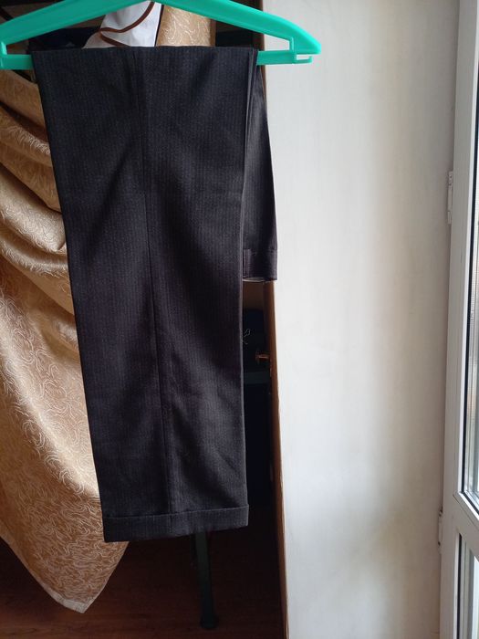 Костюм брюки и пиджак