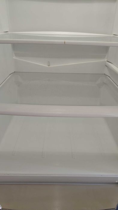 Дизайнерски хладилник Gorenje RK63341E 185/60/60 с Проблем