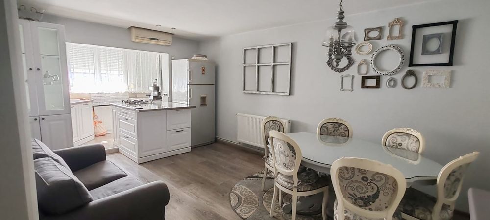 Vând apartament confort 1