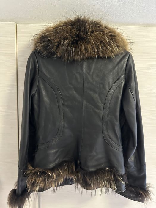 Кожено дамско яке в перфектно състояние