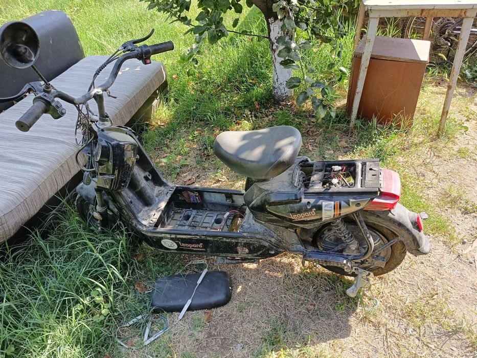 Продам электронный скутер