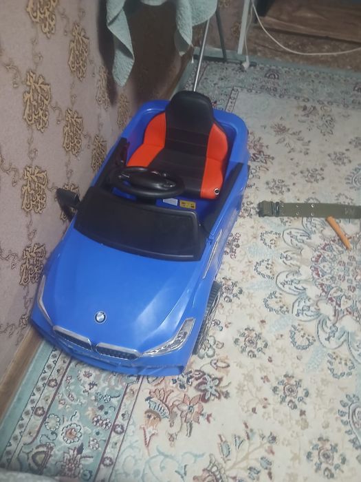 Продам машинку детский