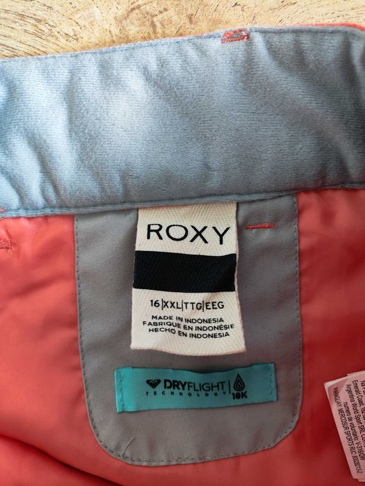 Ски яке и панталон ROXY за момиче 16г