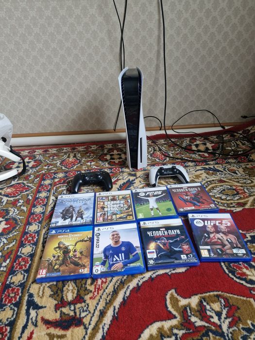 продаю Плейстейшен 5 б/у
