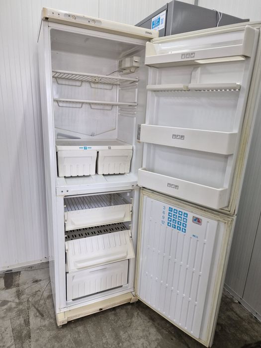 Хладилник Stinol с два компресора