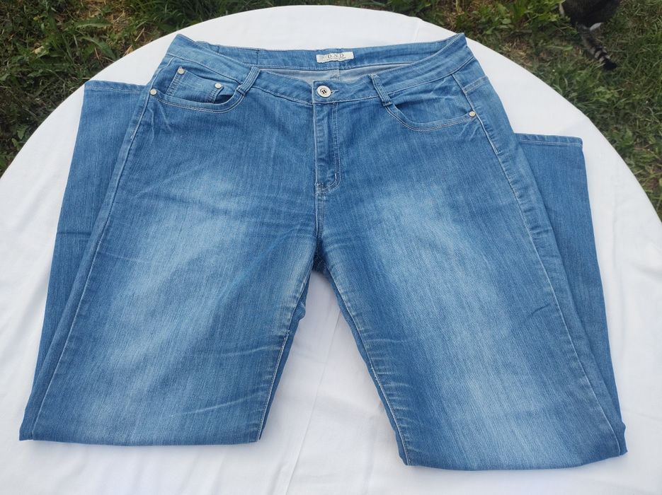 2 perechi Pantaloni jeans albi dama mixt bumbac sau pantaloni medicali infirmiera asistenta + blugi
