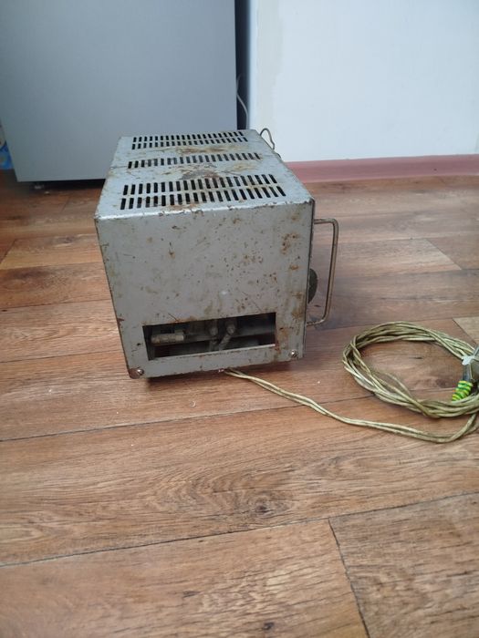 Продам зарядную станцию.