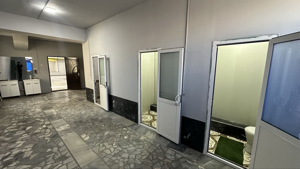 Аренда. Ижарага берилади. 280кв. 2-қават. Урганч шаҳри марказида