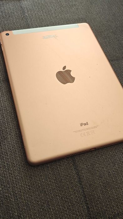 Tableta Apple IPAD 6th Gen - A1954 - 128 gb