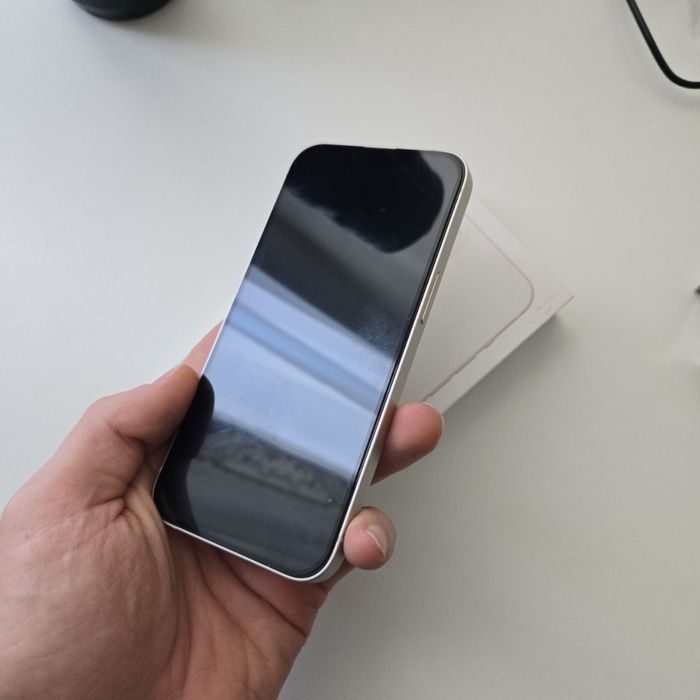 iPhone 13 128gb в отличном состоянии
