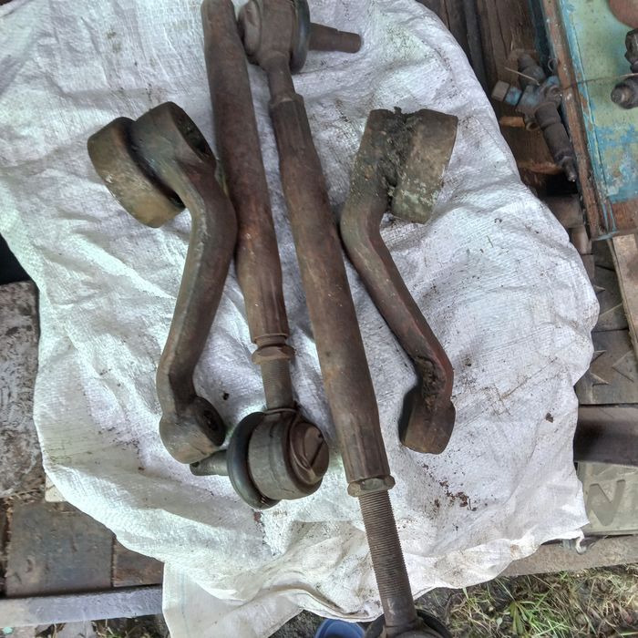 Продам запчасти на мтз