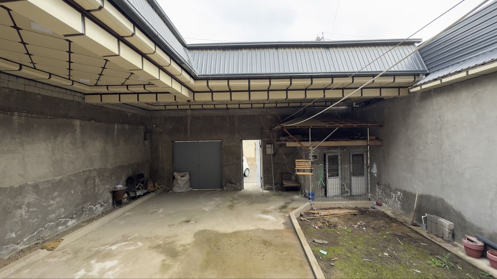 Евра Каробка шакарчи махалла 3 соту 7 хона плюс падвал