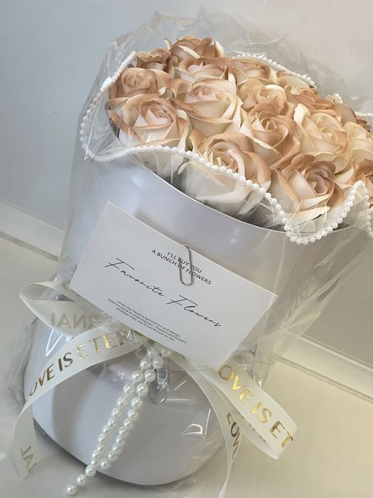 Вечен букет от рози