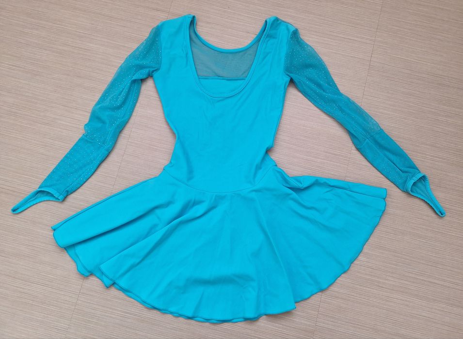 Платье для бальных танцев