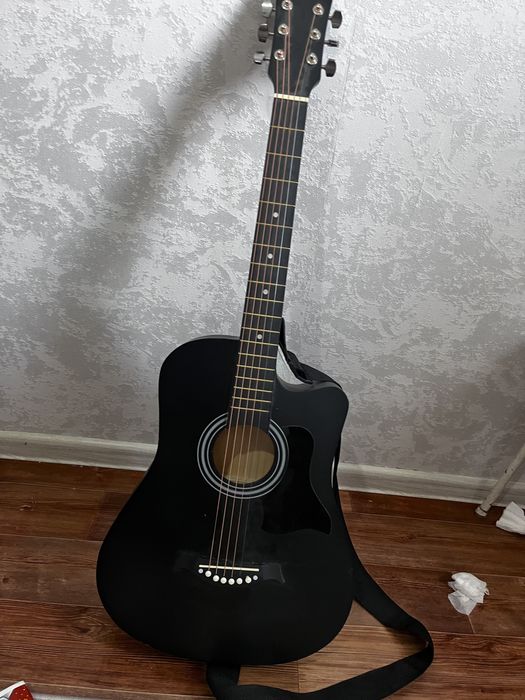 Гитара новый 38 размер