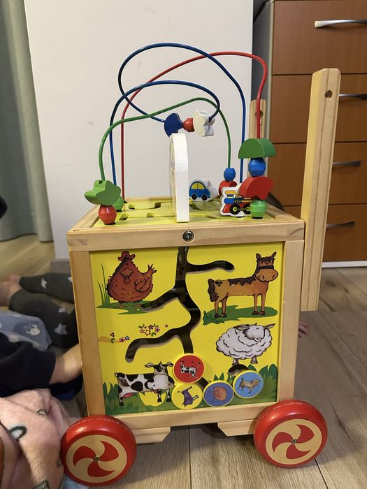 Cub educational din lemn