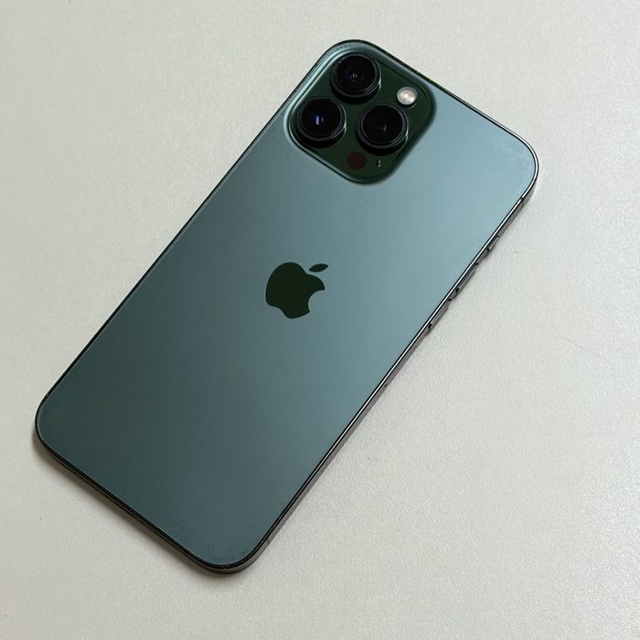 Magazin vinde: iPhone 13 Pro 128gb si 13 Pro Max 256gb cu baterii noi