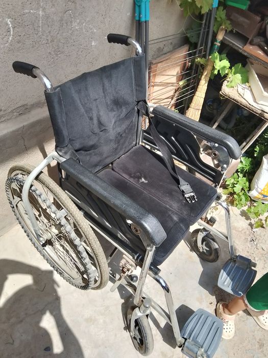 Инвалидная коляска взрослая