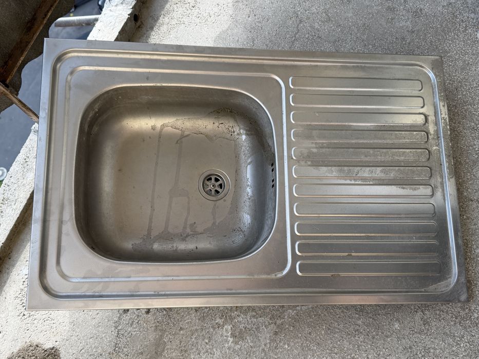 Vand chiuveta inox cu conducta scurgere