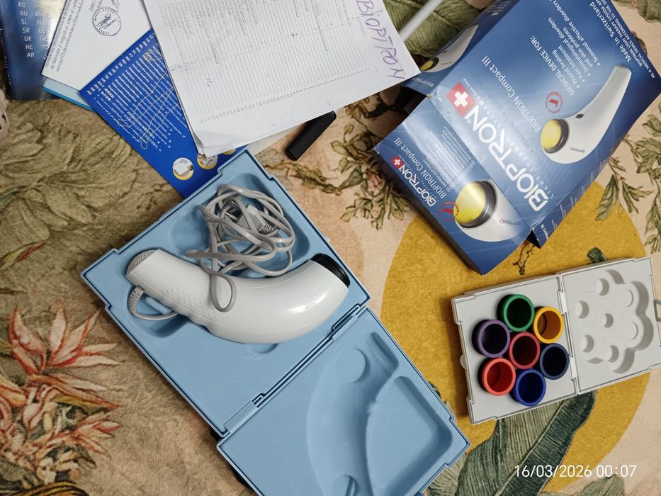 Bioptron compact III cu filtre și stativ