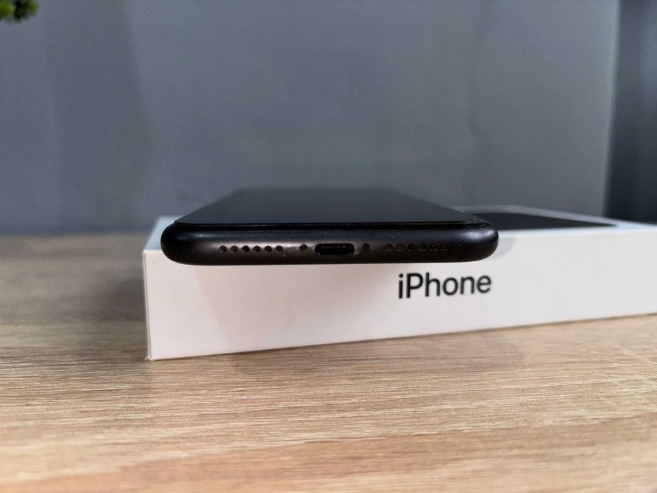 iPhone 11 – 64GB, Батерия 88%