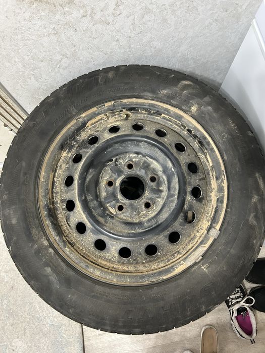 Резина с дисками Размеры: 215/60/16