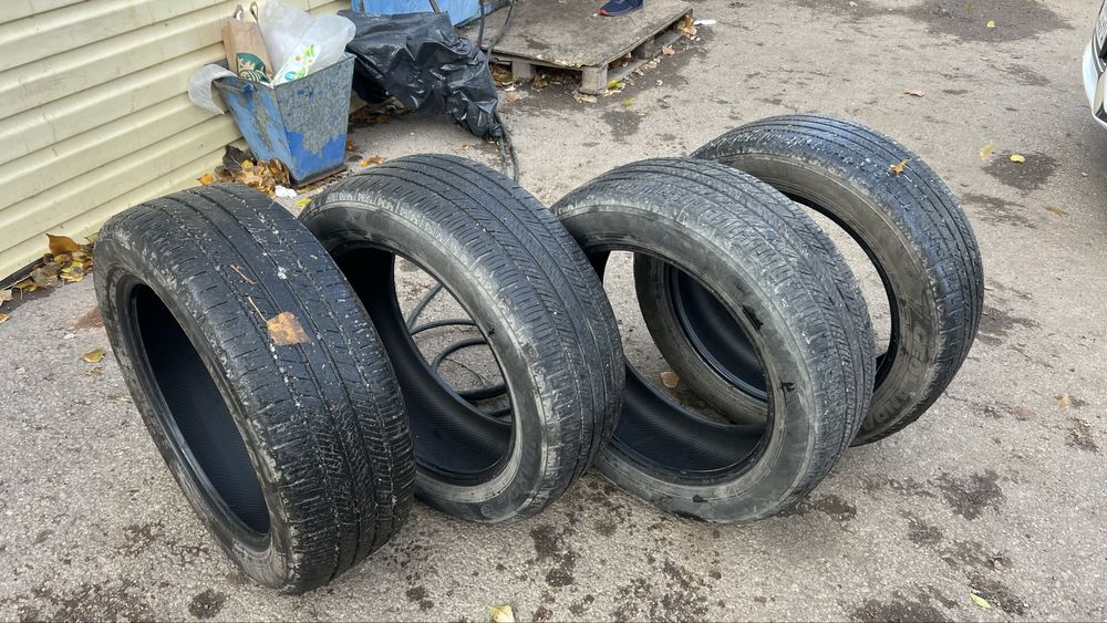 YOKOHAMA 235/55 R19 105V