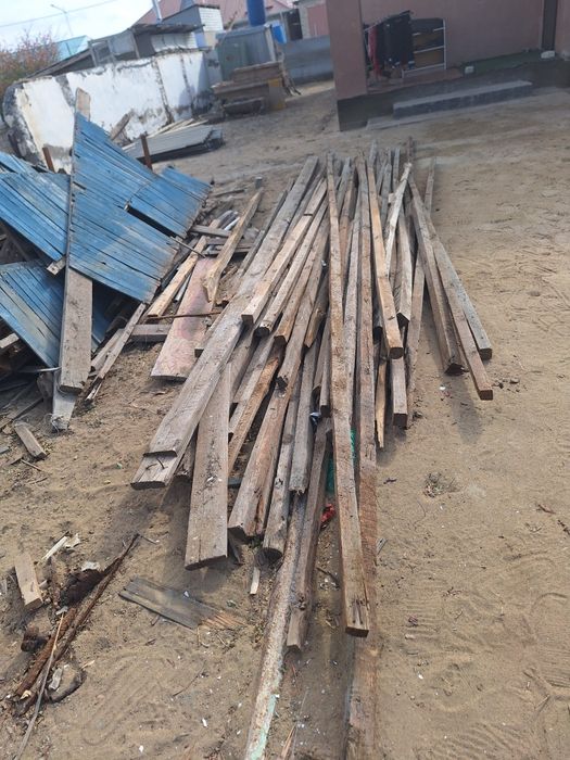 Борене, рейкалар, есік терезе ағаш.