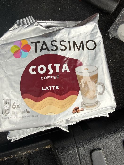 Costa caffe latte si capucino