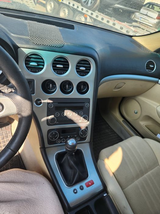 За части Alfa Romeo 159sw 2.0 jtd 2009 годиан за части