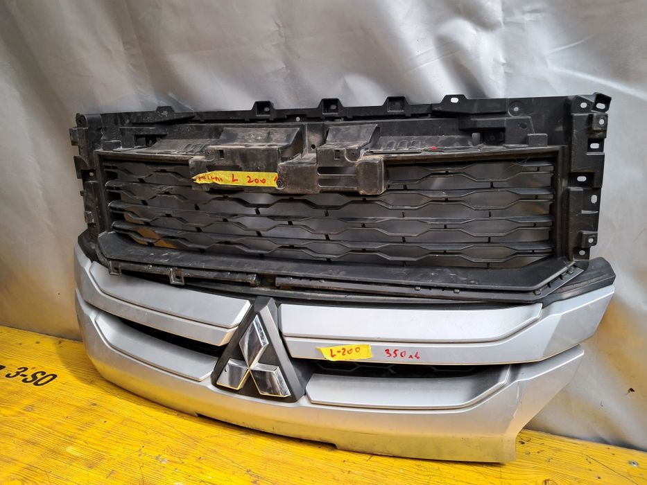 Грил решетка митсубиши л200 2014/24г Mitsubishi L200 2014/24г