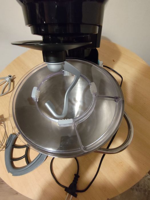 Vând mixer cu Biovita