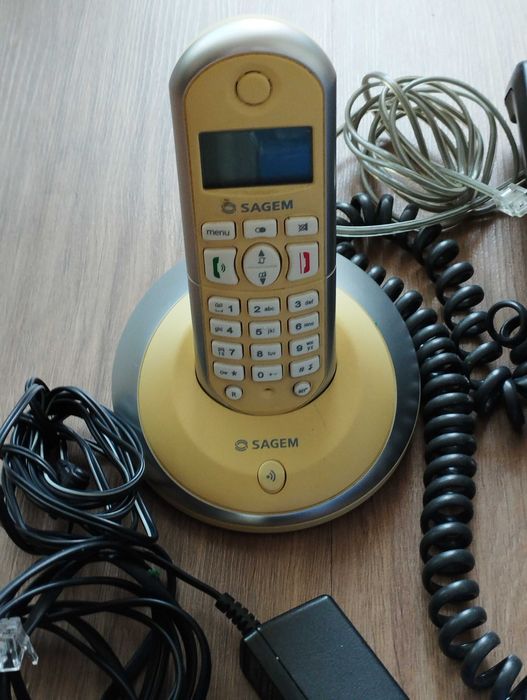 Стационарни телефони,"Panasonic"и Sagem ползвани,работят