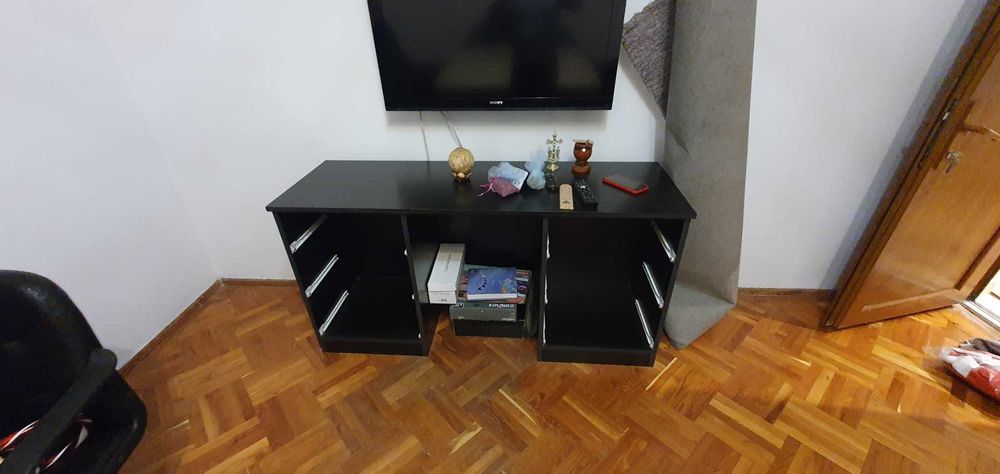 Mobilier dormitor (pat, saltea, noptiere, birou (comoda))