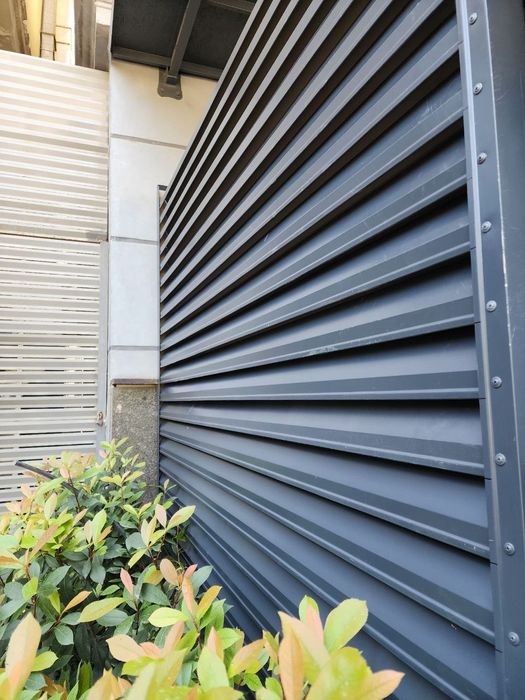 Жалюзи из металл. Металический жалюзи