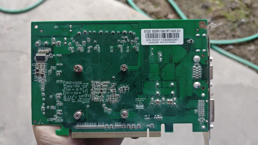 Video karta sotiladi  GT220 DDR3 ga arzonga bervoraman