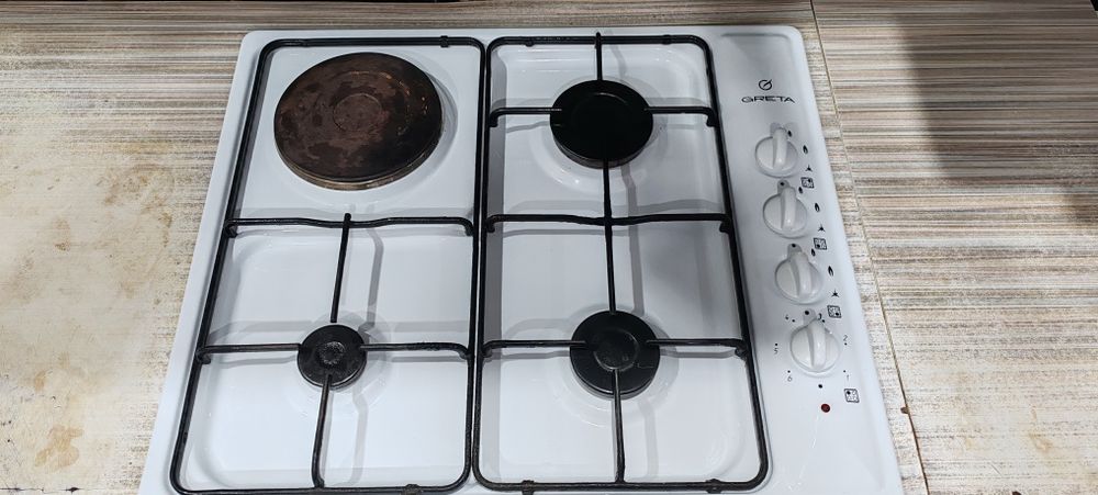 Продам кухонный гарнитур б/у