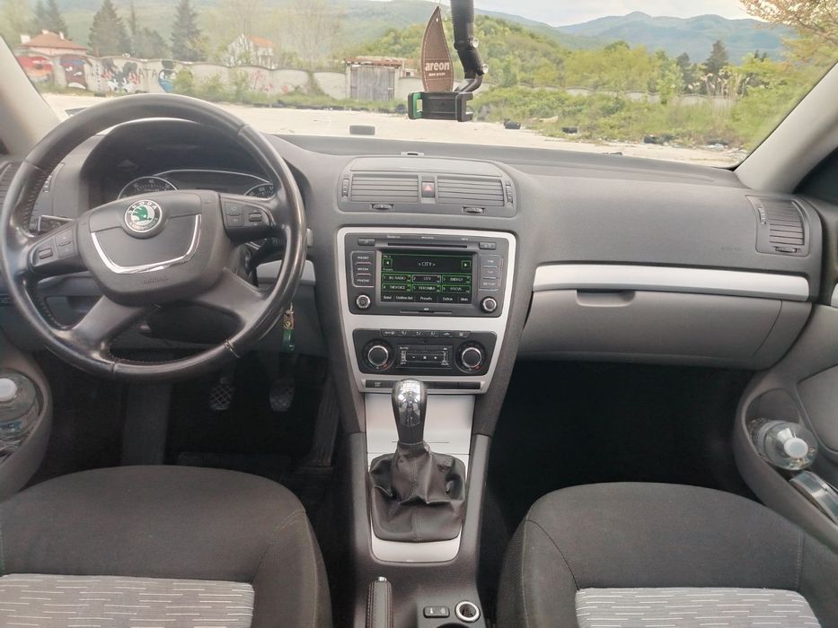 Skoda Octavia 1.6 газ/бензин Landi Renzo