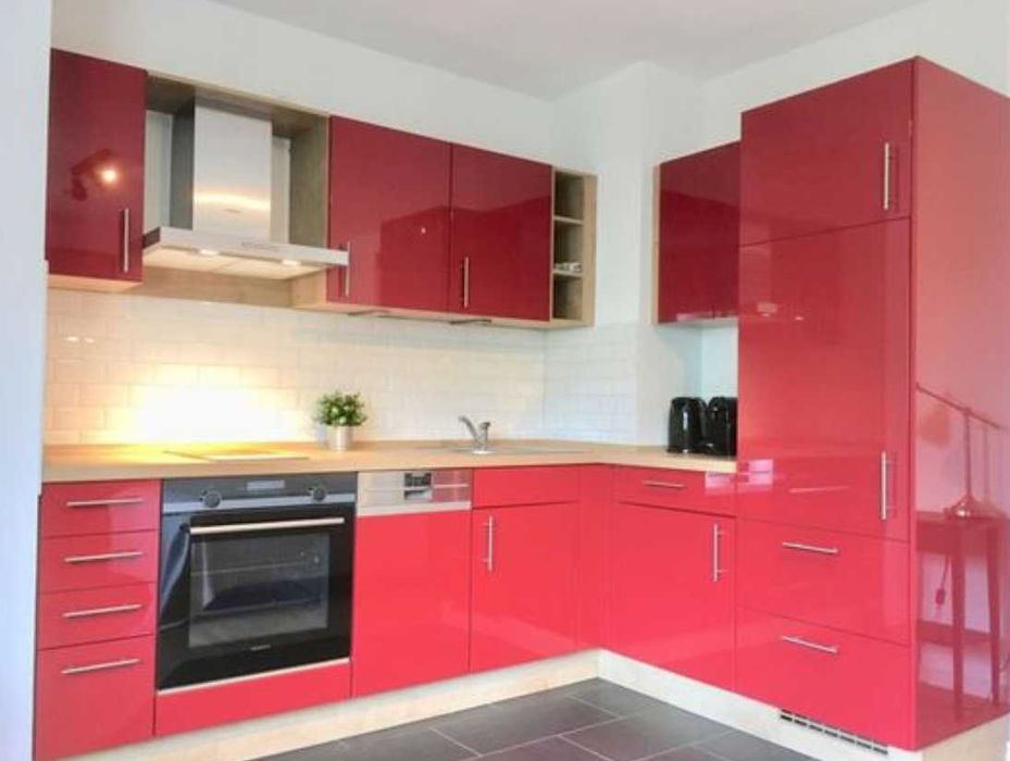 Дава се под наем Двустаен апартамент в Пловдив, Център - 65 кв.м за 280.5 € - Снимка #1