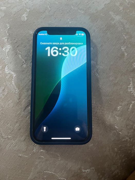 Iphone 12 mini в хорошем состояний