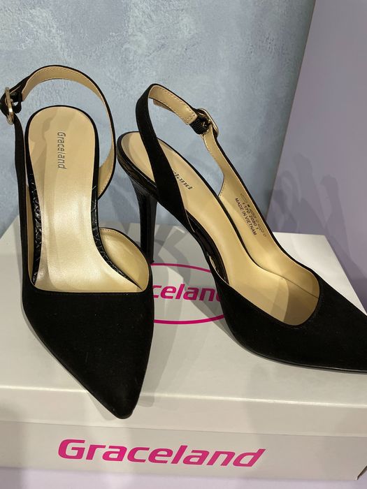 Дамски обувки на ток