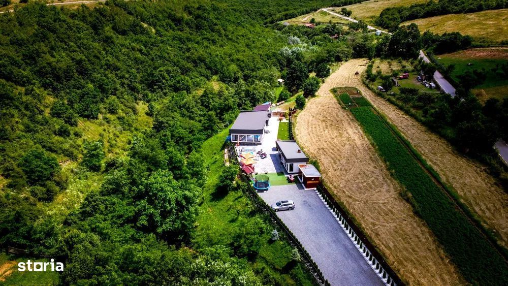 Casa cu 4 camere, 200mp,1500mp, zona Somesu Rece