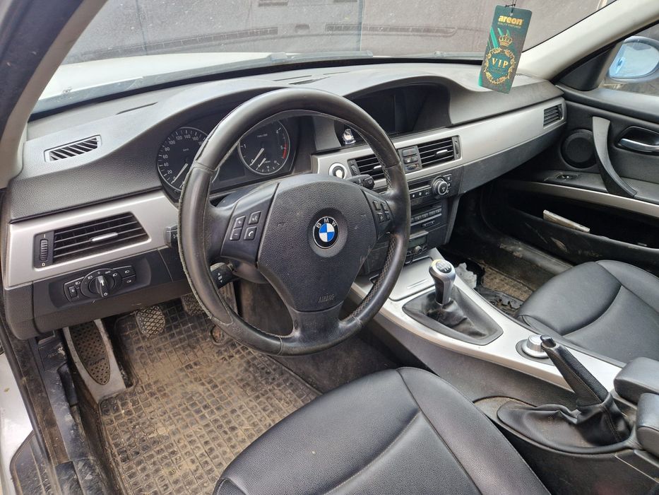 Dezmembrez bmw seria 3 e90,e91,n43 2.0 i m47 2.0d 163cai n47