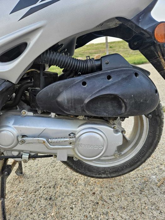 Scuter Kymco YUP50