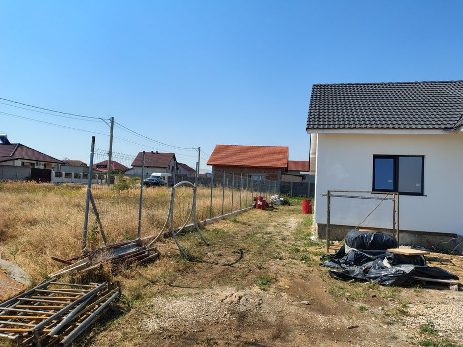 Vând casă în Frumușeni